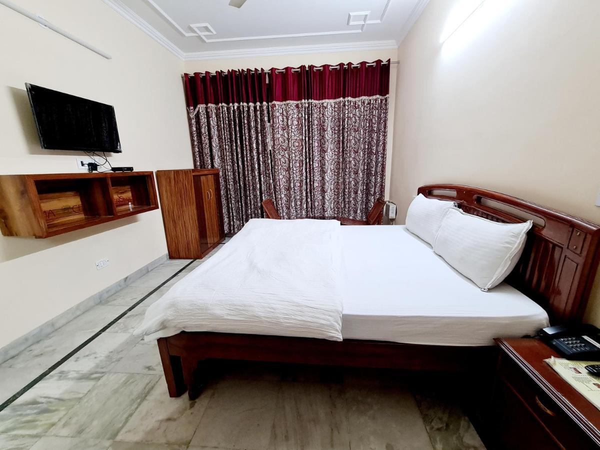 Отель The Kings Residency Mohali Экстерьер фото